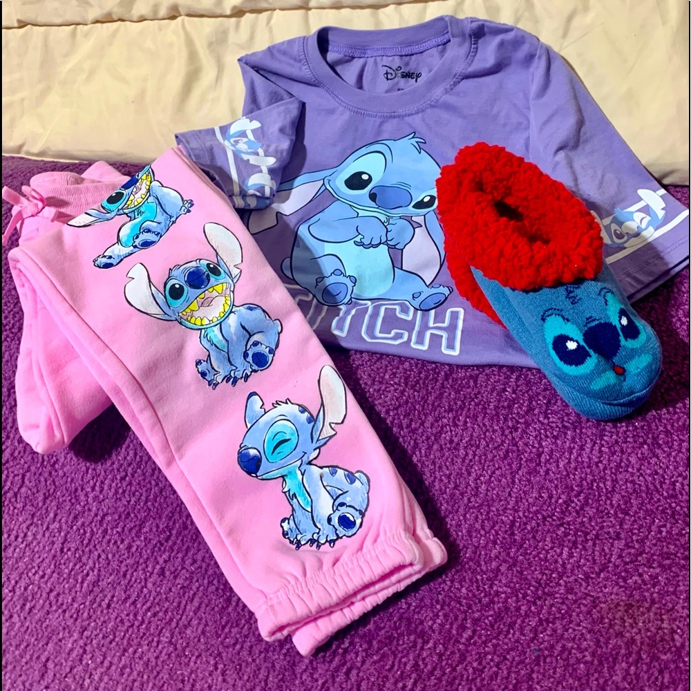 Lilo & Stitch Women’s size XS T-shirt top with Kids Large 10/12 sweat pants